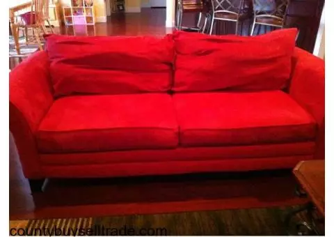 2 red couches