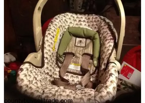 Grayco infant car seat